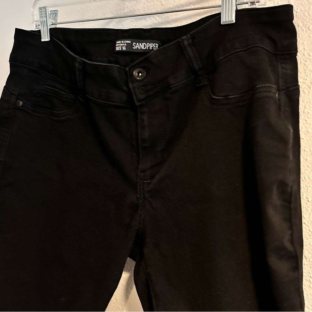 Sandpiper Women's Black Jean Shorts Size 16 - Picture 2 of 6